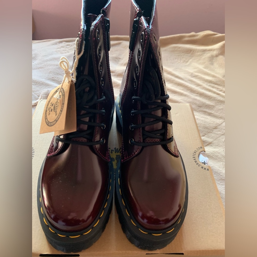 Dr martens v Jadon II